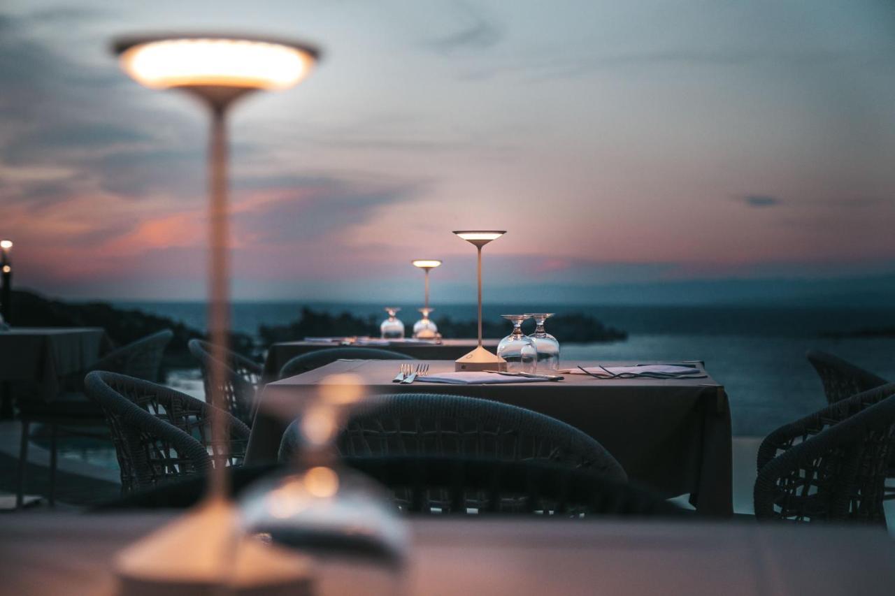 Hotel Moresco Санта-Тереза-Галлура Экстерьер фото