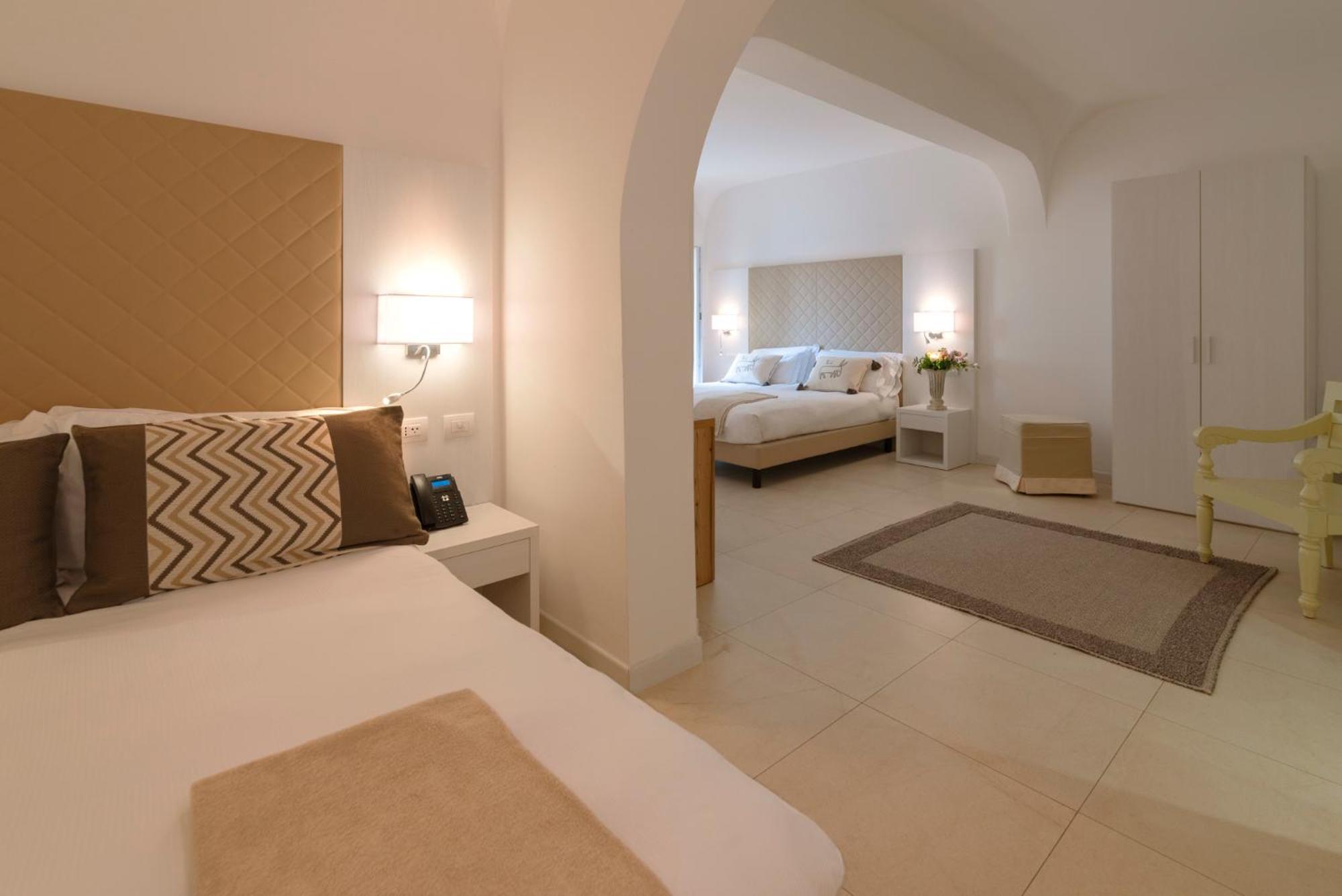 Hotel Moresco Санта-Тереза-Галлура Экстерьер фото