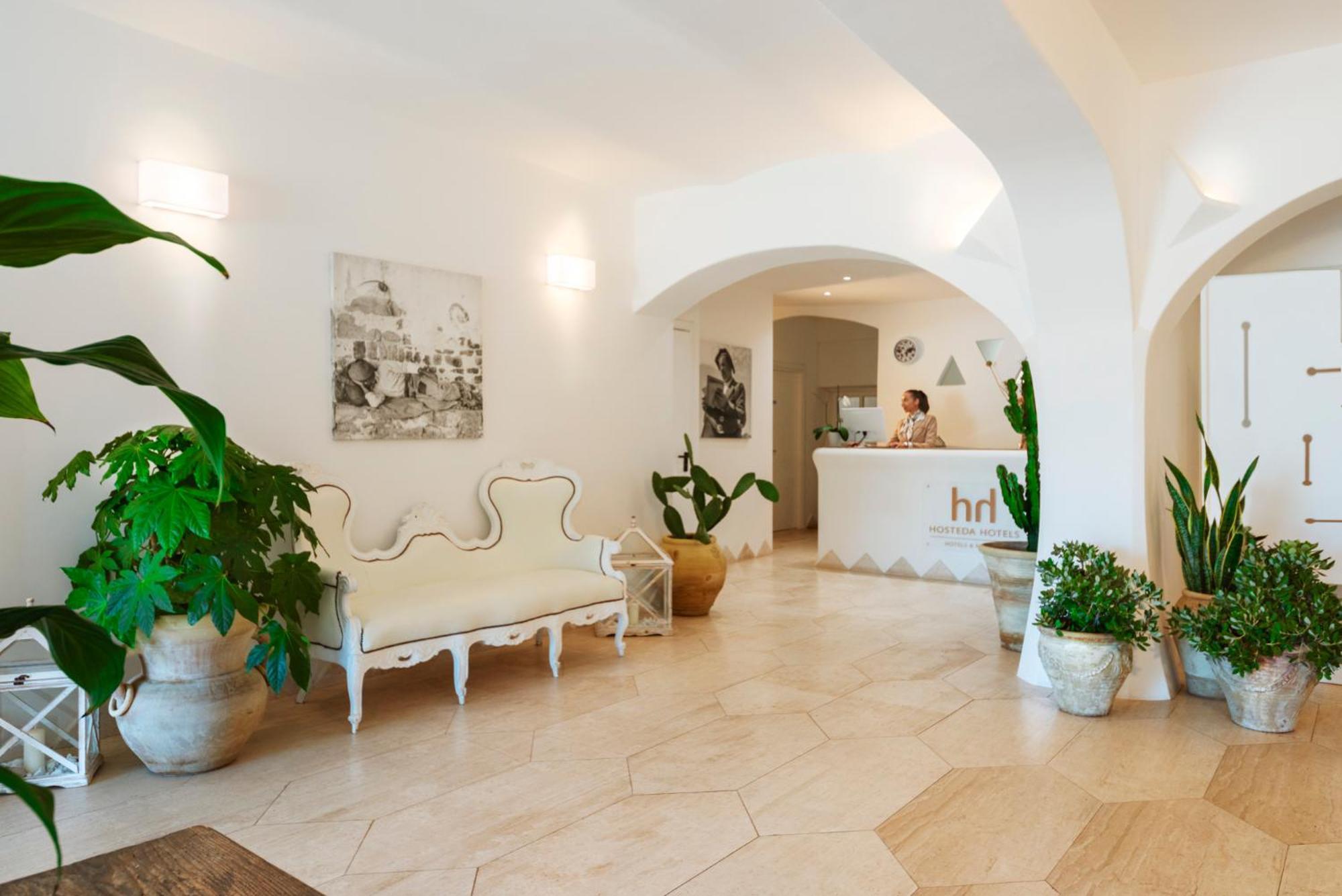 Hotel Moresco Санта-Тереза-Галлура Экстерьер фото
