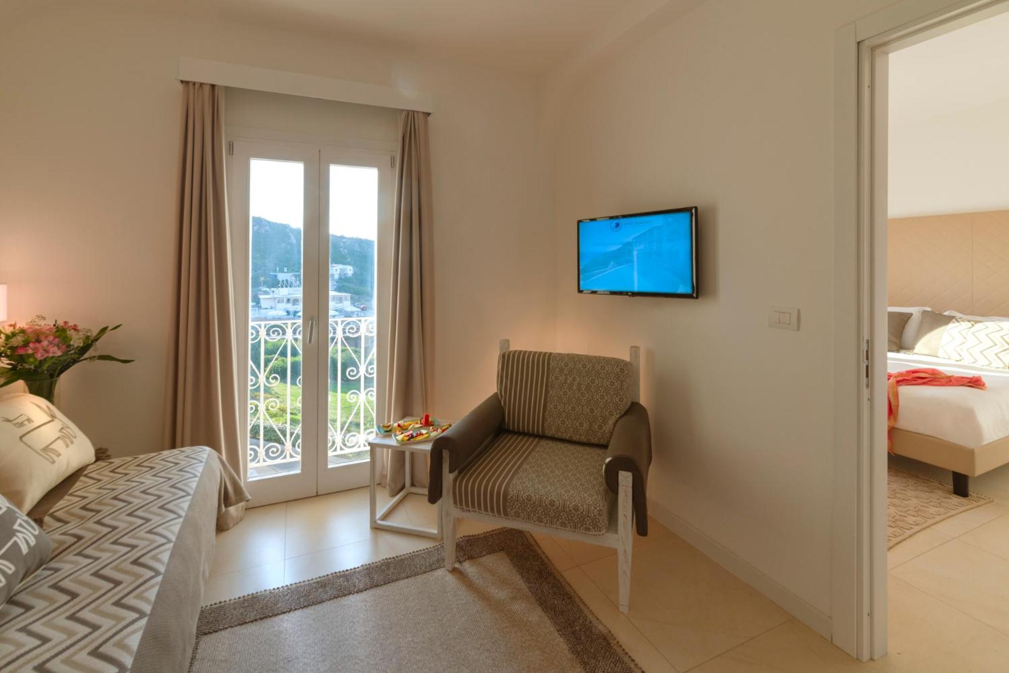 Hotel Moresco Санта-Тереза-Галлура Экстерьер фото